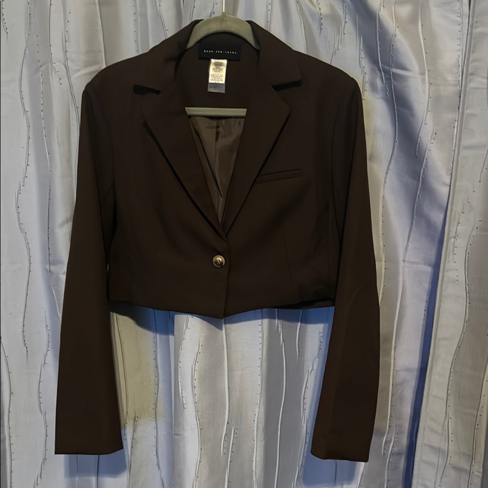 Cropped Blazer